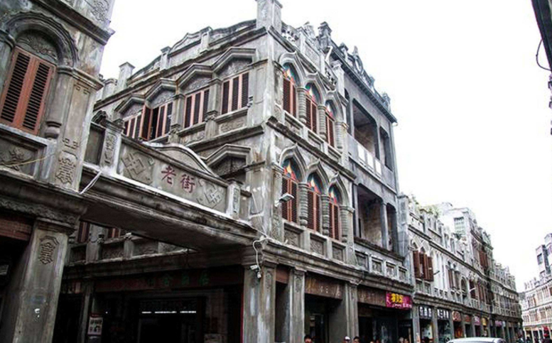 天漸漸入冬,玻璃膠也漸漸慢干了